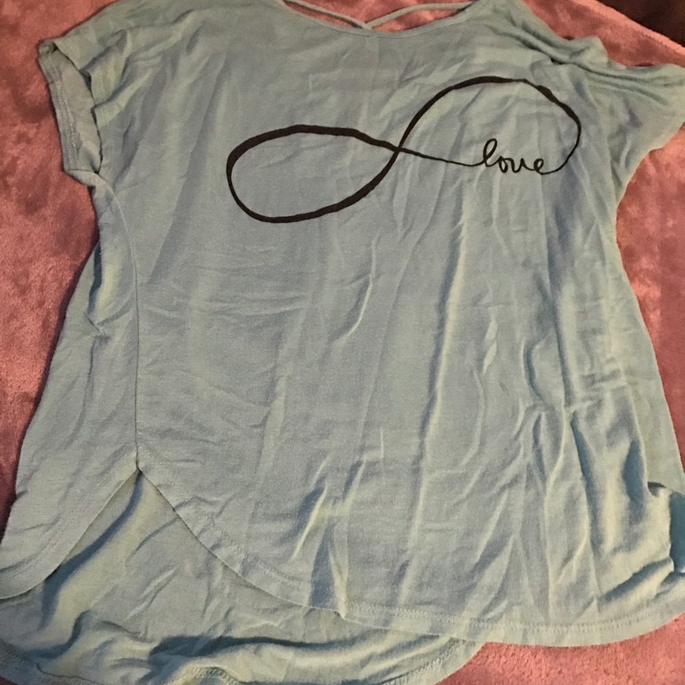 Cute t-shirt !