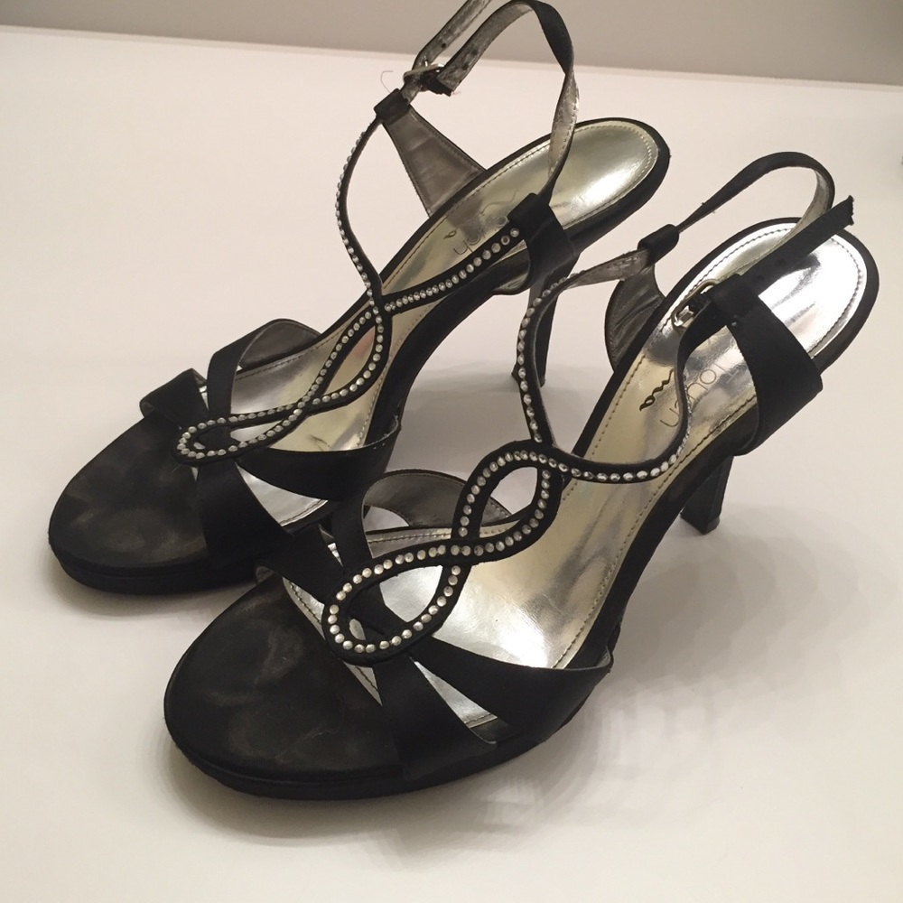 Black heels with rhinestones