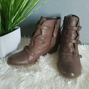 Franco Sarto Anessa wedge booties