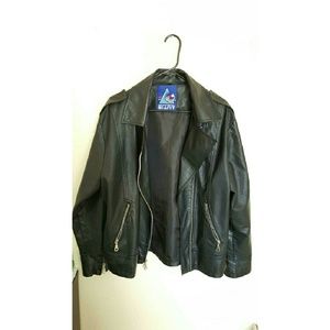 Leather biker zipper jacket.