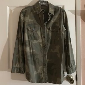 Cotton on camo button up