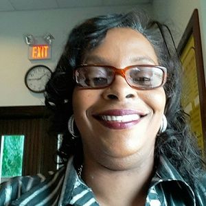 Meet your Posher, Beverly