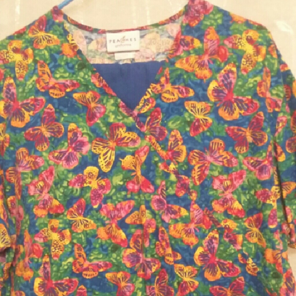 Scrub top