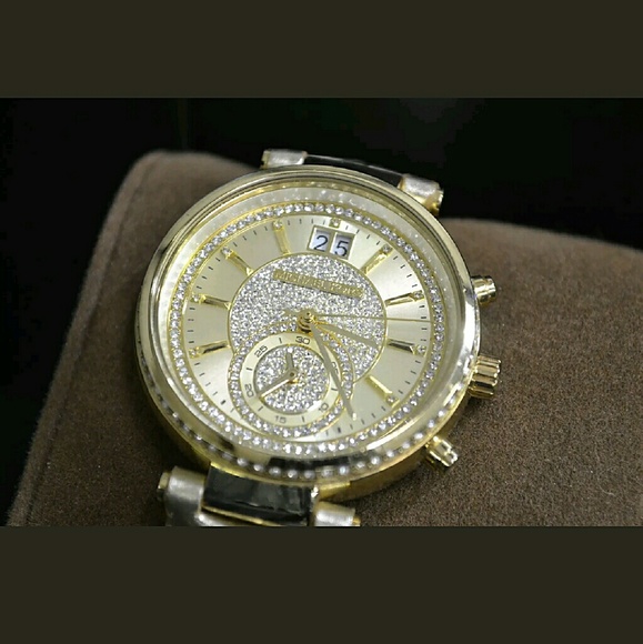 NWTChampagne Crystal pave leather watch