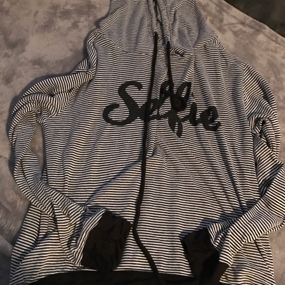 Selfie sweat shirt !