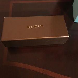 Gucci box