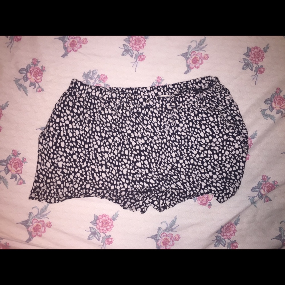 Black and white printed shorts