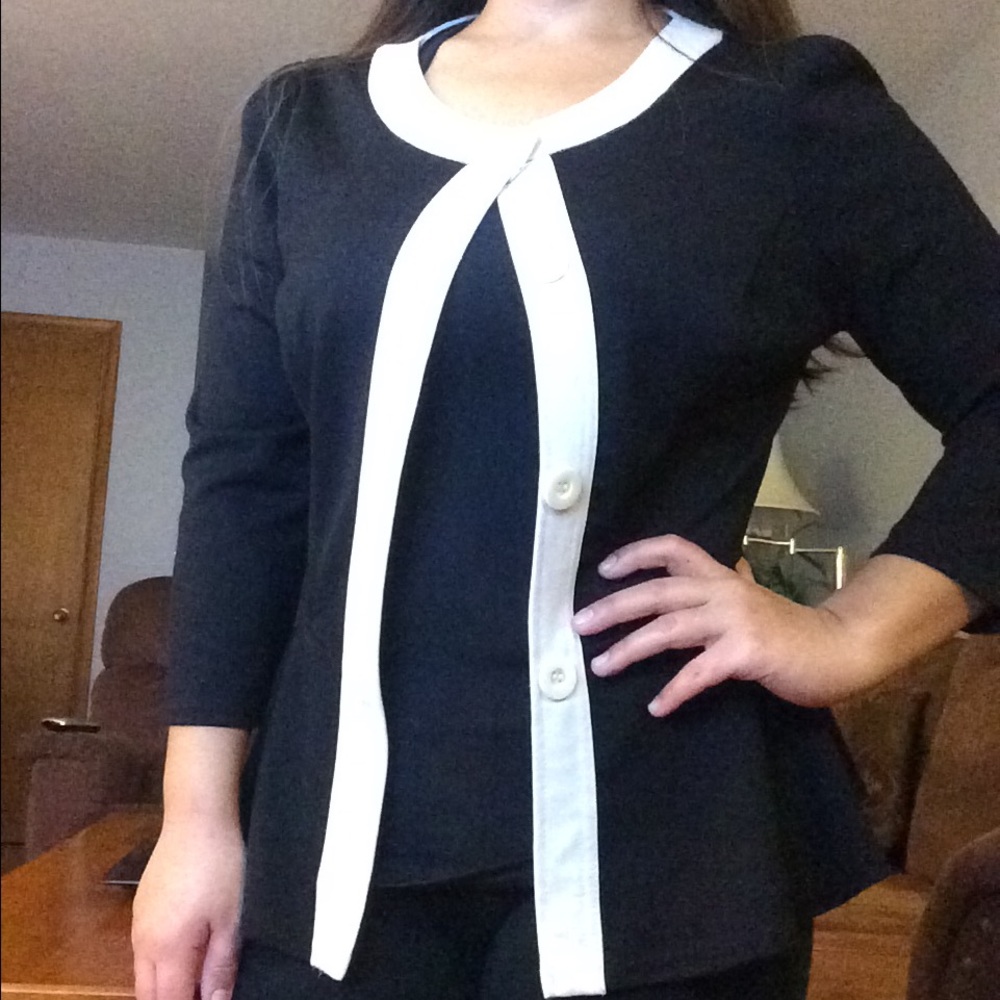 spense pull over sweater