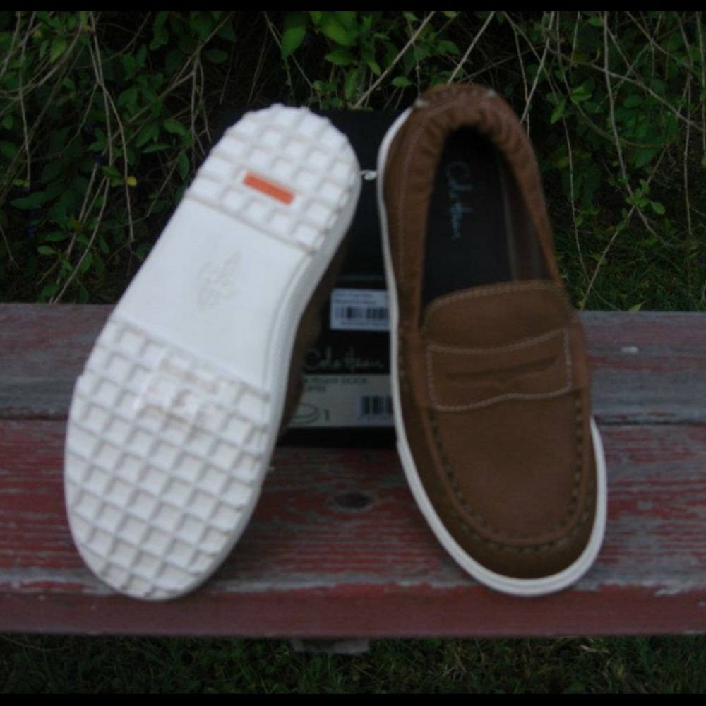 Colehaan Nike Air Nubuck Penny Loafers - Picture 2 of 2