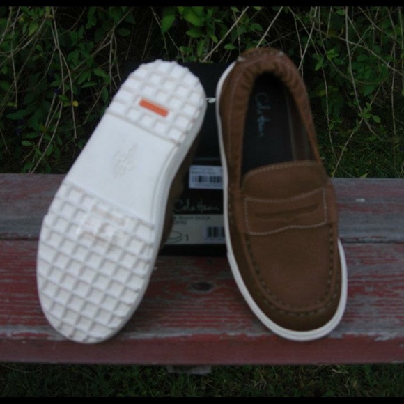 Colehaan Nike Air Nubuck Penny Loafers - Picture 2 of 2