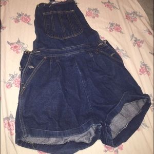 Cute vintage overall shorts!
