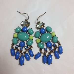 Gina's Closet earrings