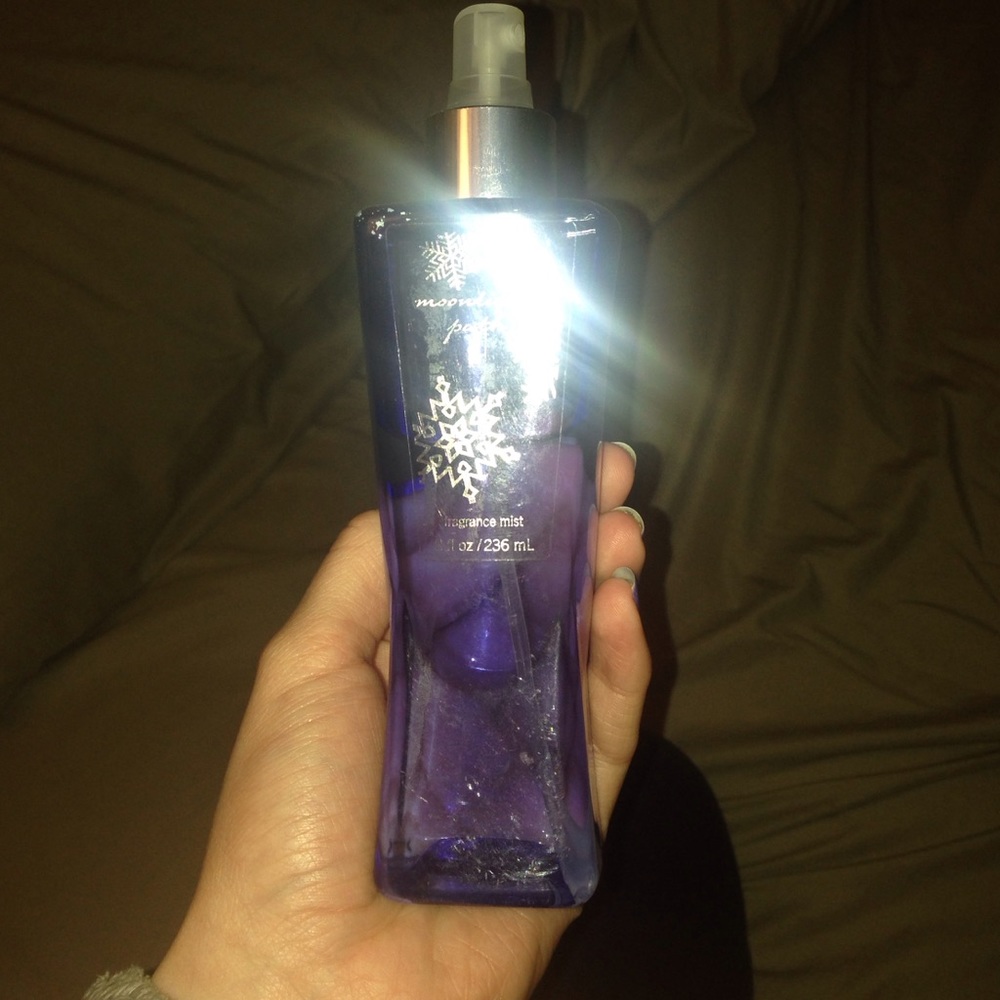 Bath and body works moonlight path