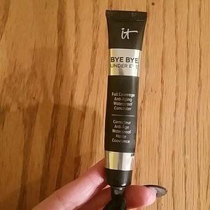 IT bye bye under eye