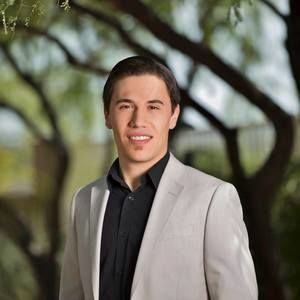 Meet your Posher, Alex