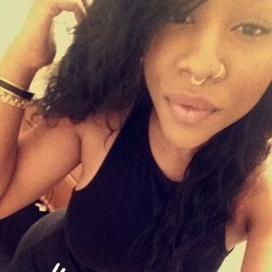 Meet your Posher, Janelle