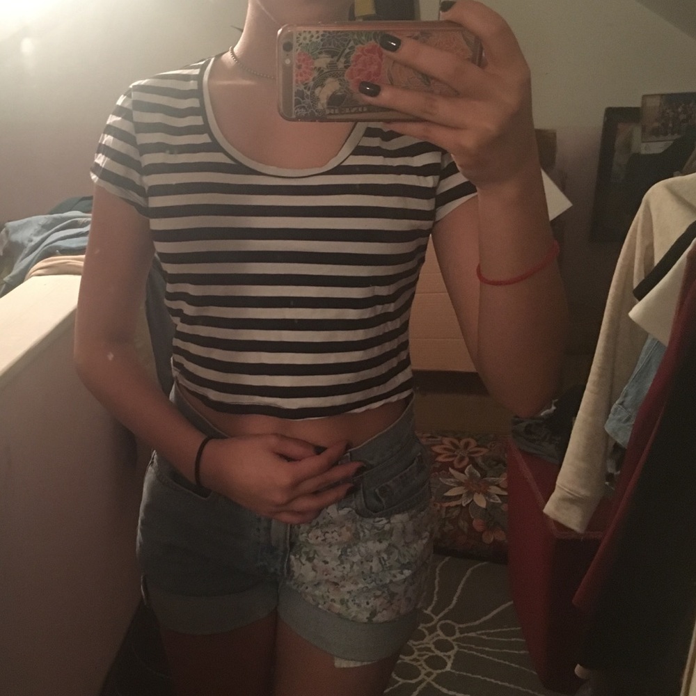 Cropped black and white top