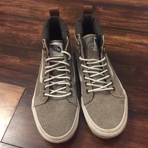 Vans off the wall sneakers