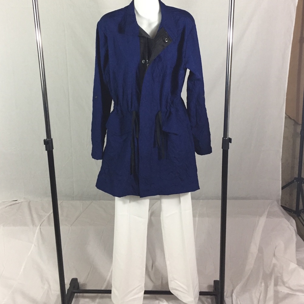 Simply Vera Wang lightweight jacket size small