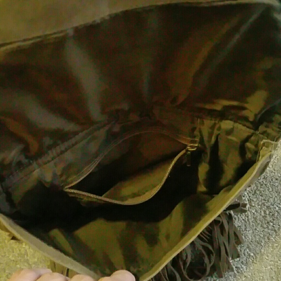 Cross-body micro suede purse - Picture 3 of 4