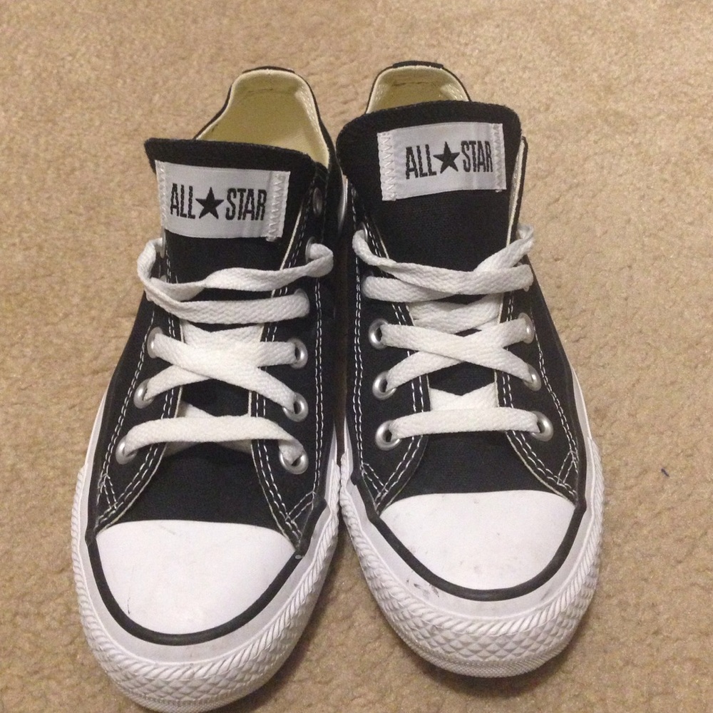 Women's convers
