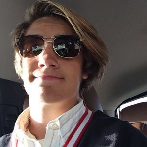 Meet your Posher, Eli