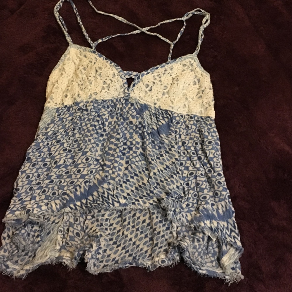 Hollister tank!