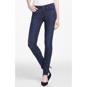 NWT VINCE skinny jeans size 26 dark wash