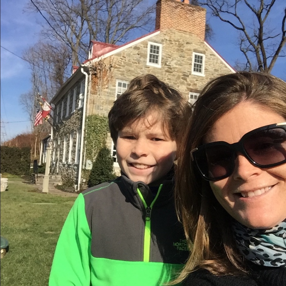 Meet your Posher, Lizzy