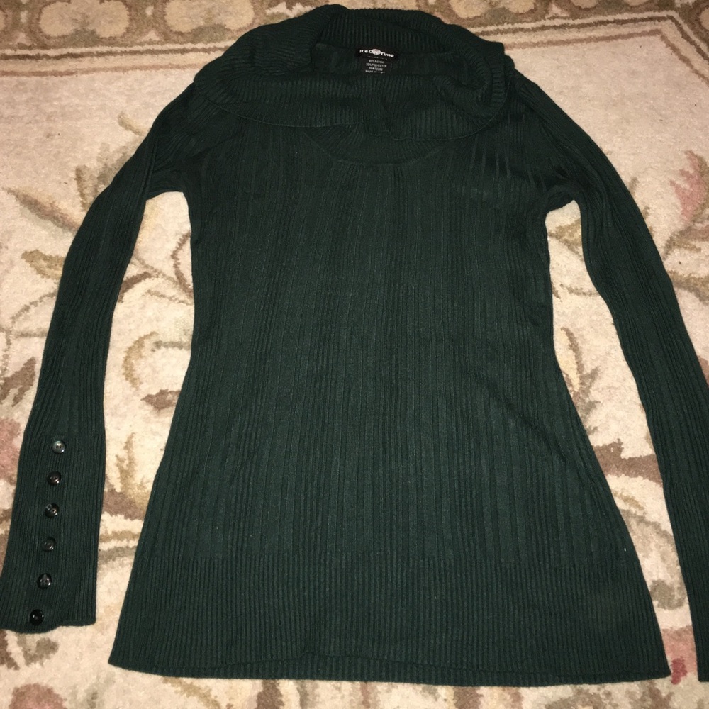 Cowl neck long sleeve