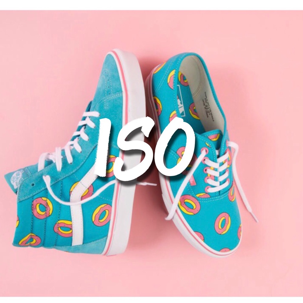 ISO Odd Future Vans Men's 6 / Woman's 8 🔥