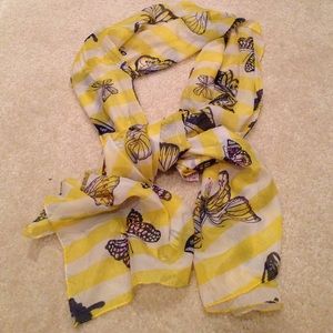Women scarf