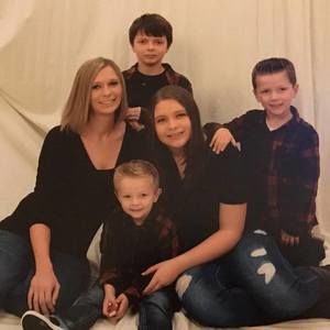 Meet your Posher, Sabrina