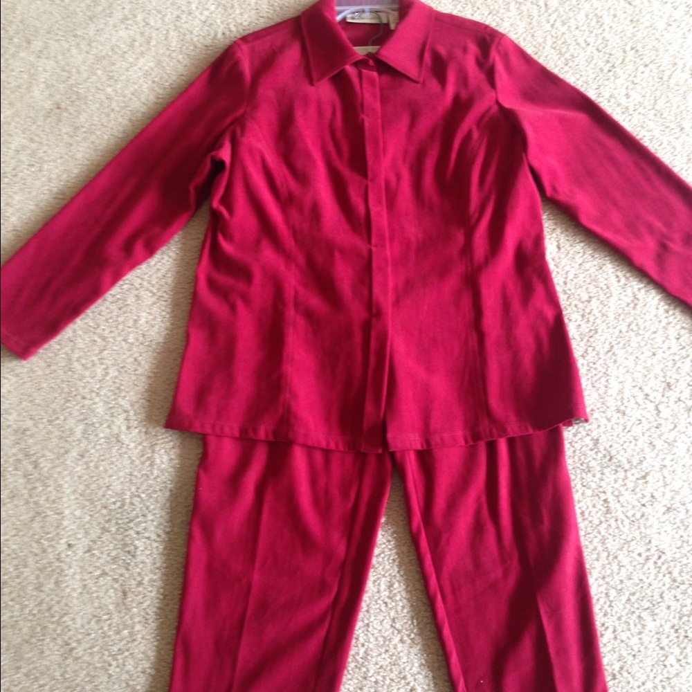Susan Bristol 97% Polyester, Red Pants & Top.