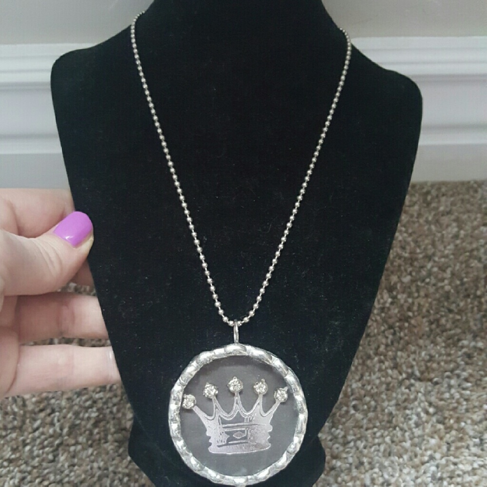 Custom crown necklace with two sides