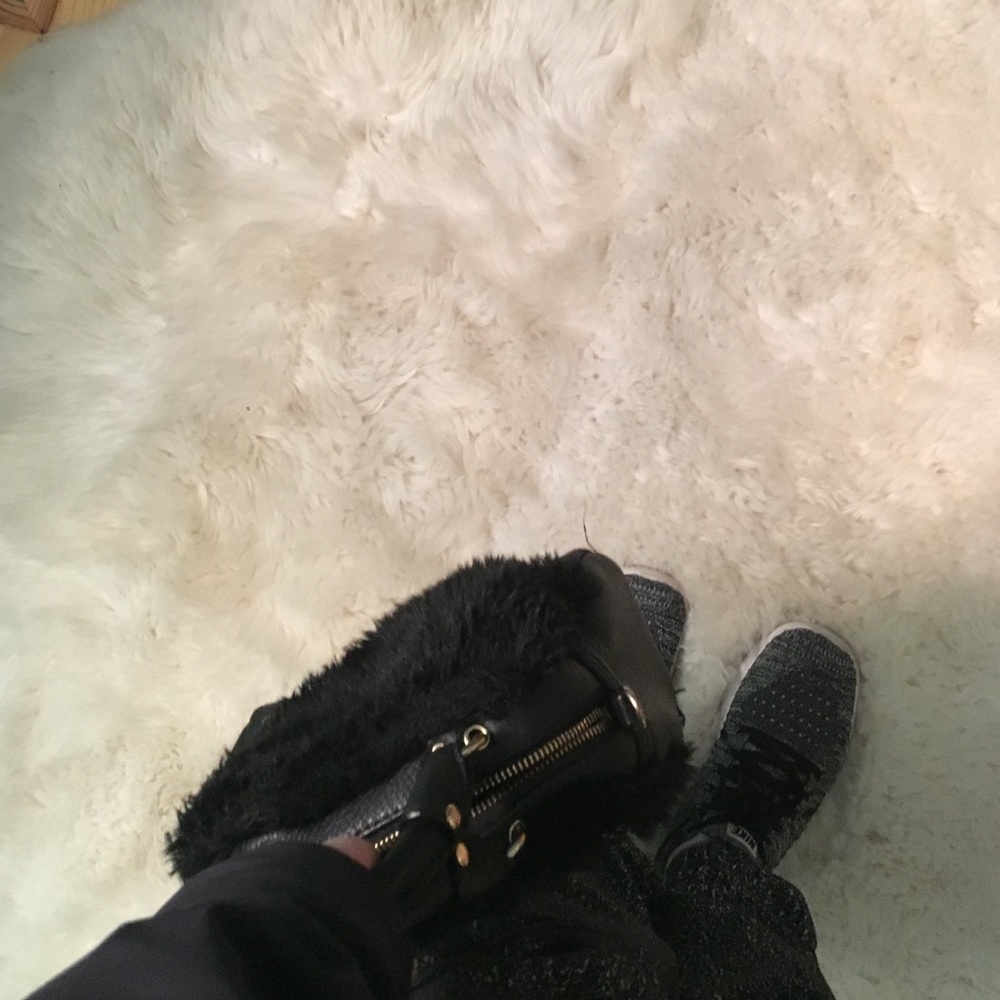 Purse - Picture 3 of 4