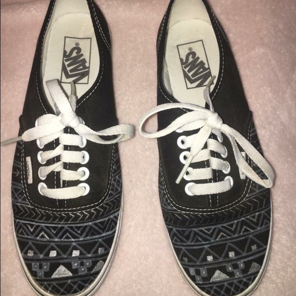 aztec vans