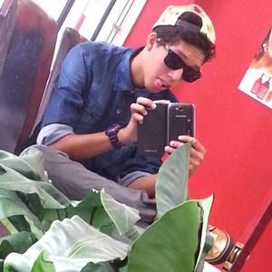 Meet your Posher, Henry