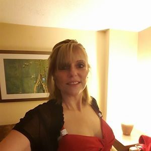 Meet your Posher, Angie