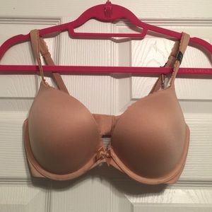 Body By Victoria nude push up bra 32DD