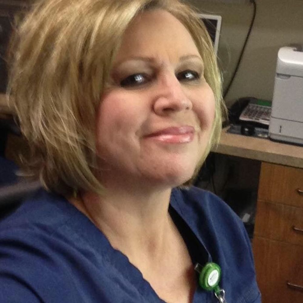 Meet your Posher, Victoria