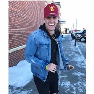 Meet your Posher, Ryan