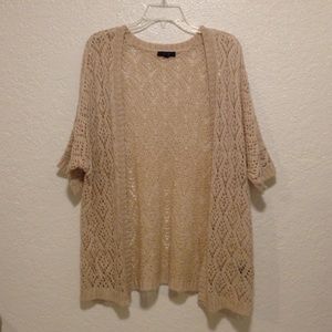 Woman's Tan Knitted Kimono