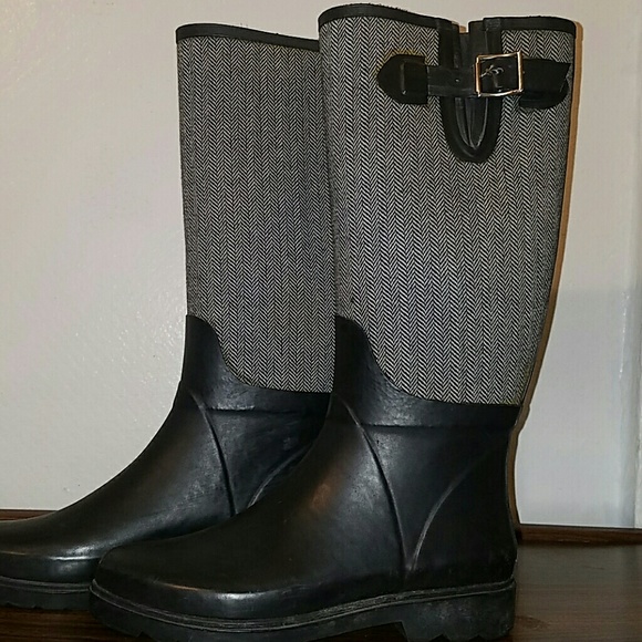 Banana Republic Shoes - Banana Republic Glasgow