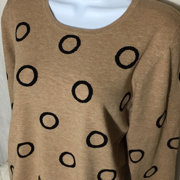 Circle Sweater in Tan - Picture 2 of 4