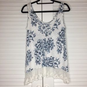 Suzy Shier Tops - NWT Suzy Shier Floral Tank w/ Lace Bottom Suzy Shier Tops - NWT Suzy Shier Floral Tank w/ Lace Bottom