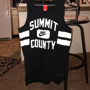 Black and white Nike tank
