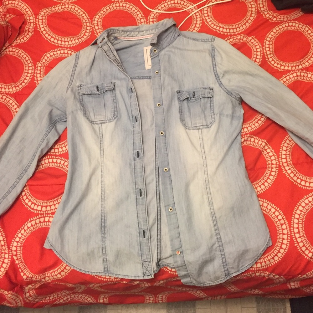 Jean long sleeve button-up