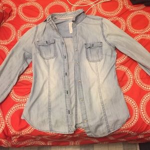 Jean long sleeve button-up