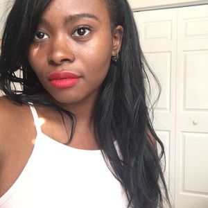 Meet your Posher, Alexandra